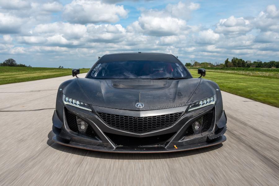  Acura NSX GT3 Racecar 2016 года  (фото 5 из 11)